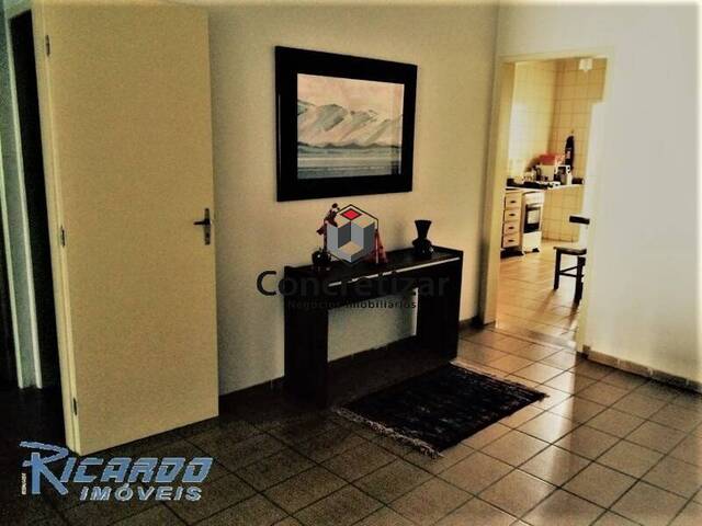 Apartamento para Venda em Guarapari - 5