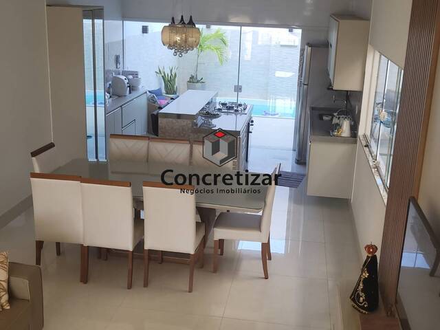 Sobrado para Venda em Guarapari - 5